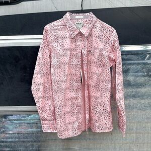 NWT Ariat Button Down sz L
